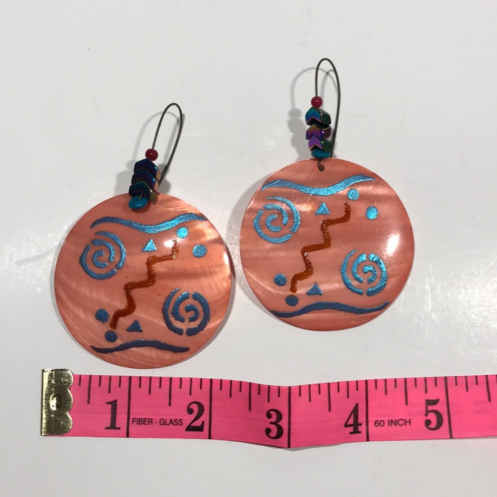 Beautiful Real Shell Earrings 🍀 - Picture 3 of 6